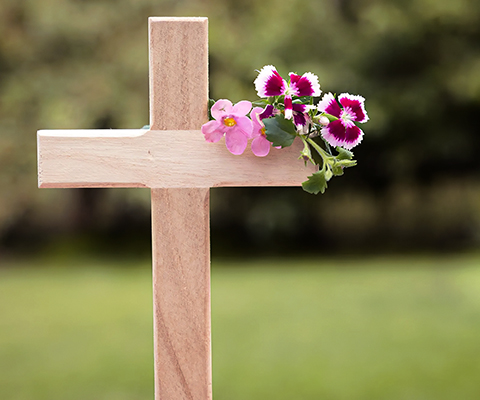 Schroer Bestattungen Duisburg Kreuz Grabstätte Schroer Bestattungen Duisburg Kreuz Grabstätte